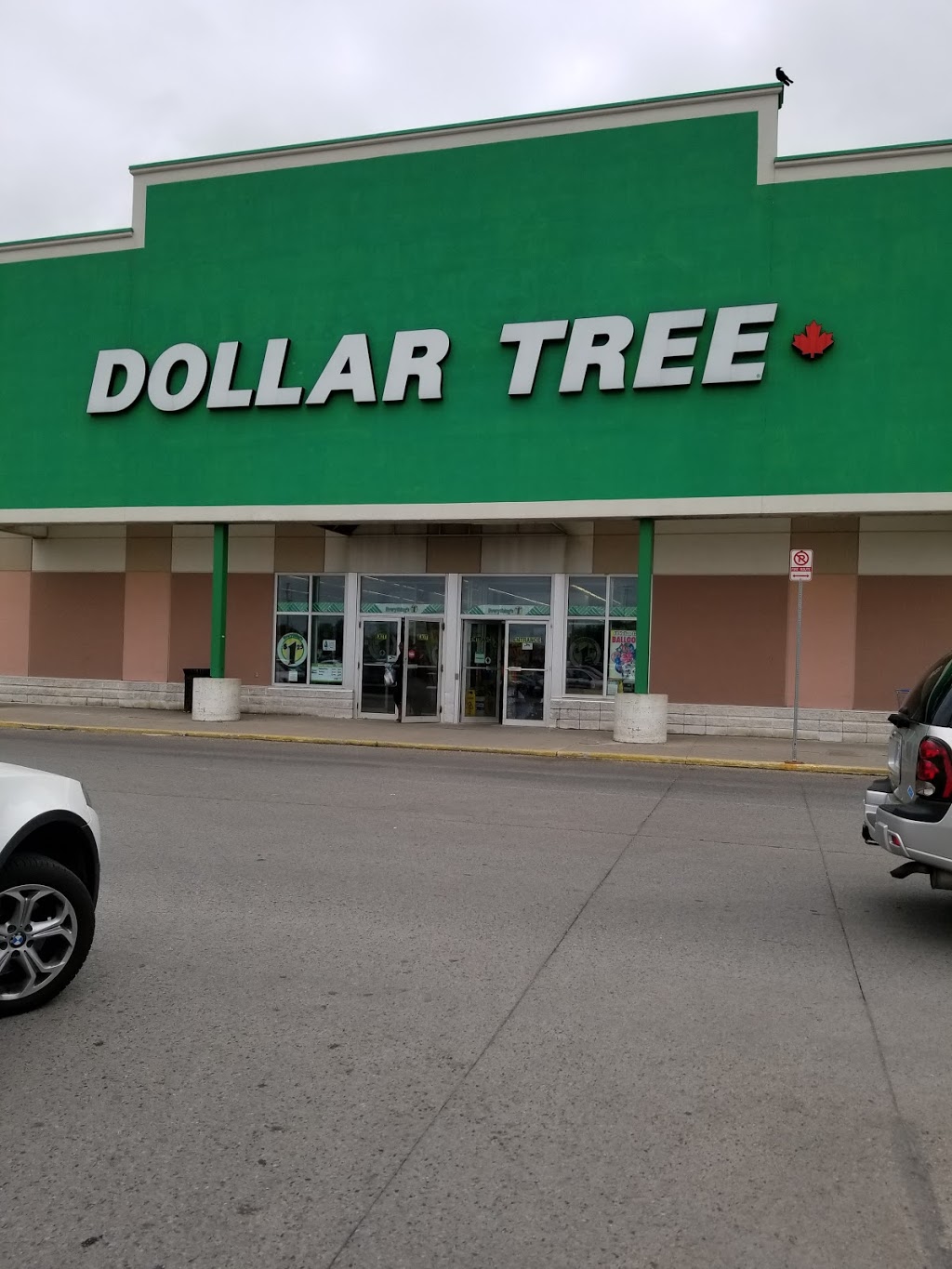 Dollar Tree | 1925 Dundas St D0003, London, ON N5V 1P7, Canada | Phone: (519) 455-0888