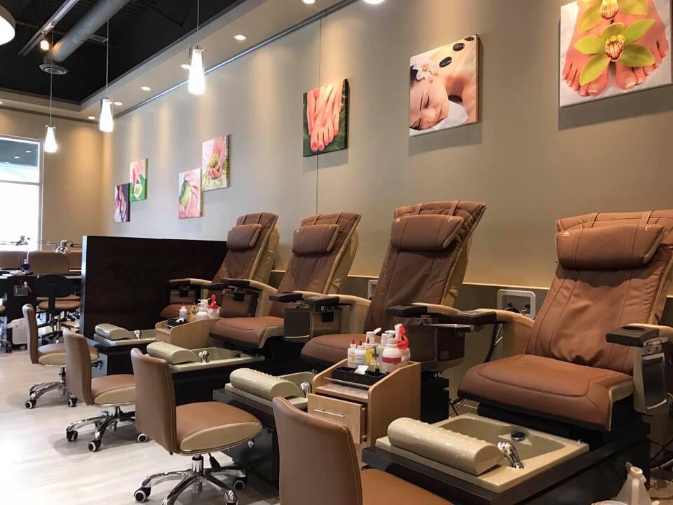 LILAC Spa & Nails | 100 Auburn Meadows Dr SE # 326, Calgary, AB T3M 2G5, Canada | Phone: (587) 356-3688