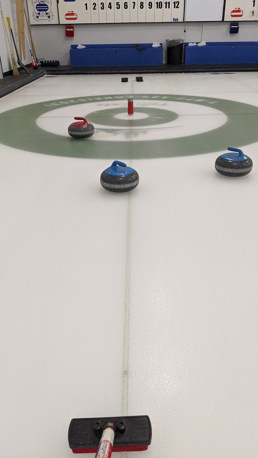 CFB Halifax Curling Club | 6441 Hawk Terrace, Halifax, NS B3K 5Y5, Canada | Phone: (902) 455-1444