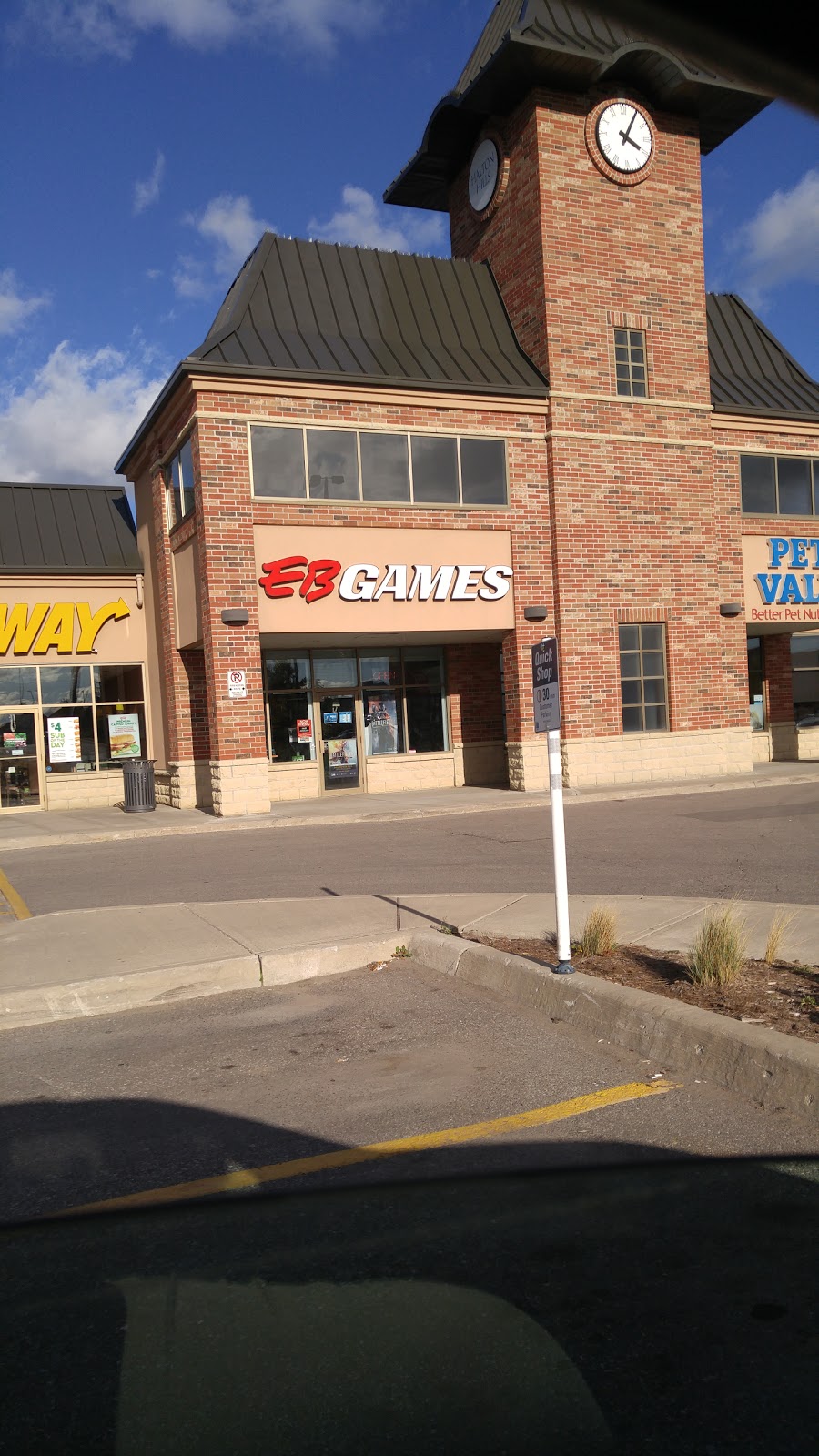 EB Games | HALTON HILLS VILLAGE, 369 Mountainview Rd S #3, Georgetown, ON L7G 5X3, Canada | Phone: (905) 702-9494