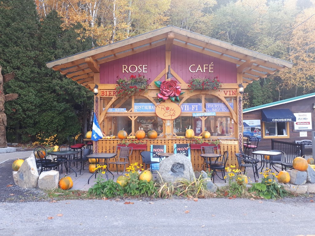 Rose Café | 104 Rue du Quai, Sainte-Rose-du-Nord, QC G0V 1T0, Canada | Phone: (581) 882-2354