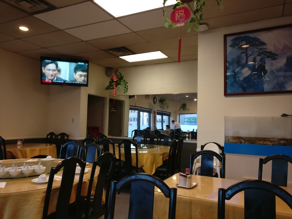 New Lakeview Seafood & Wonton | 7765 6th St, Burnaby, BC V3N 3M9, Canada | Phone: (604) 521-8917