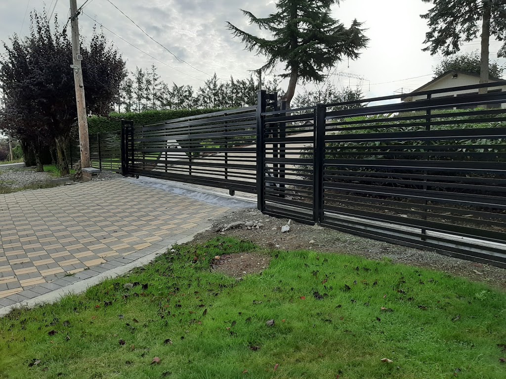 Demnad railing & patio covers.Ltd | 29585 Downes Rd, Abbotsford, BC V4X 1S3, Canada | Phone: (778) 201-0178