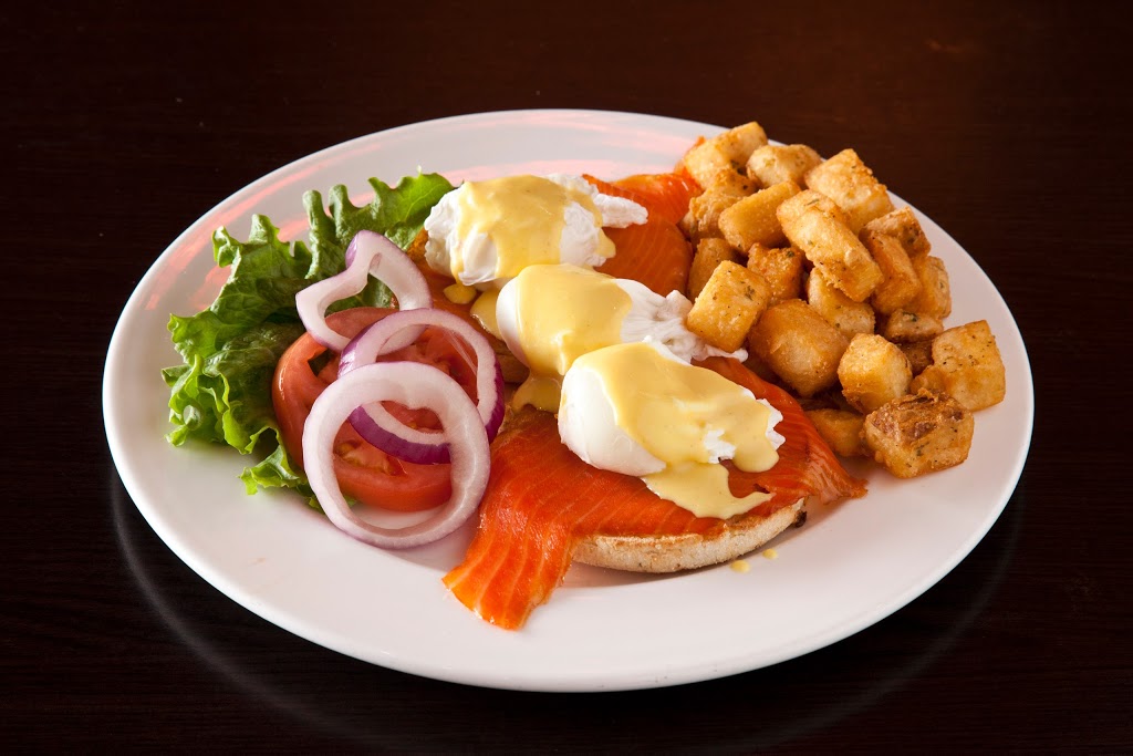 Symposium Cafe Restaurant & Lounge | 611 Holly Ave, Milton, ON L9T 0K4, Canada | Phone: (905) 878-1777