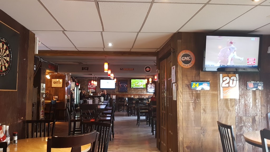 Trails Edge Tavern | 46 Albert Street, Plattsville, ON N0J 1S0, Canada | Phone: (226) 656-0588