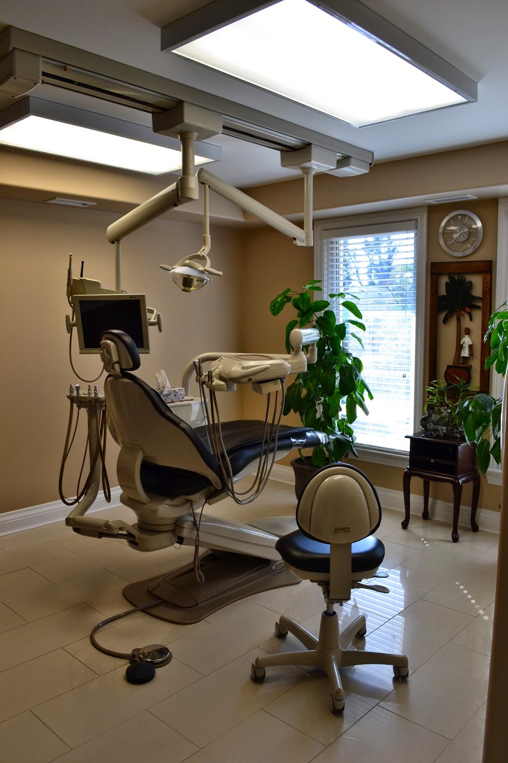 Gonzales Dentistry | 129 Gorman Park Rd, North York, ON M3H 3L1, Canada | Phone: (416) 633-9855