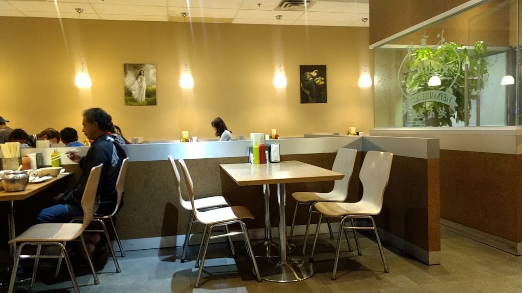 Xelua Vietnamese Restaurant | 180 Steeles Ave W, Thornhill, ON L4J 2L1, Canada | Phone: (905) 882-2122