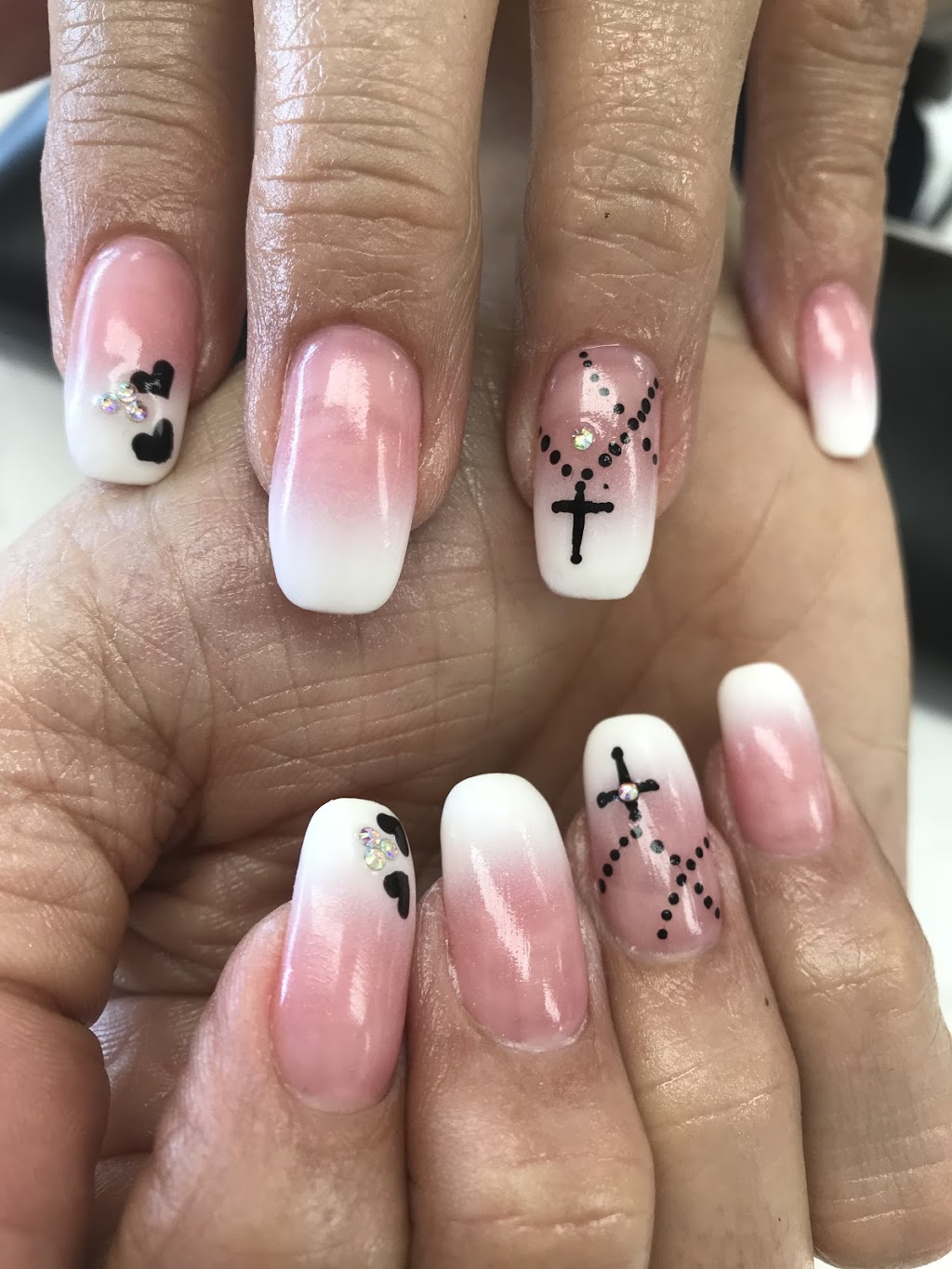 Dr Nails | 20 Gillingham Dr, Brampton, ON L6X 4X7, Canada | Phone: (905) 455-1919