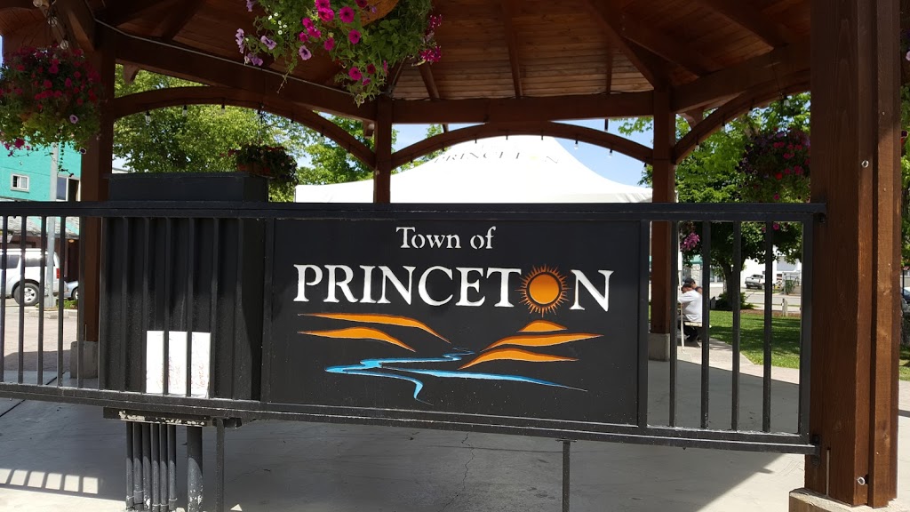 Princeton Visitor Centre | 169 Bridge St, Princeton, BC V0X 1W0, Canada | Phone: (250) 295-0235