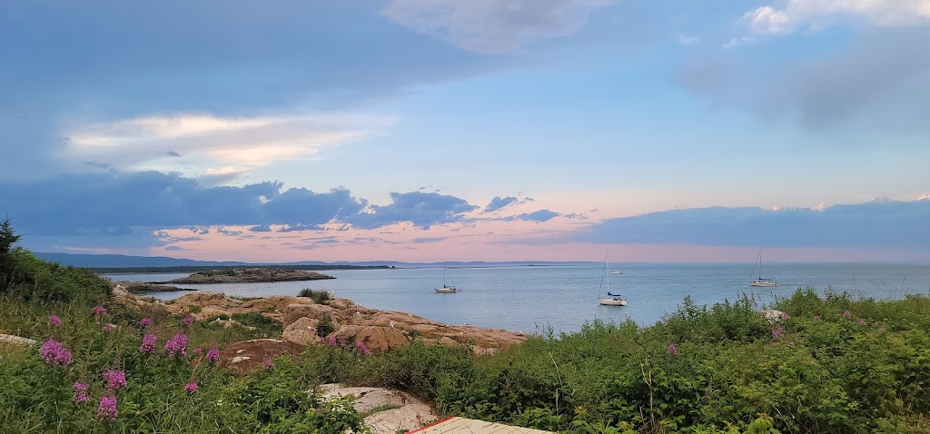 Brandy Pot Island Lighthouse | 200 Rue Hayward, Rivière-du-Loup, QC G5R 3Y9, Canada | Phone: (877) 867-1660