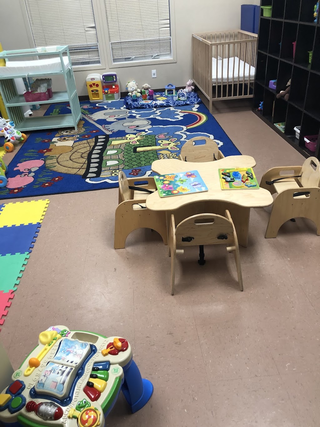 Busy Bees Daycare | 20 Banister Gate, Okotoks, AB T1S 1P3, Canada | Phone: (403) 483-8698