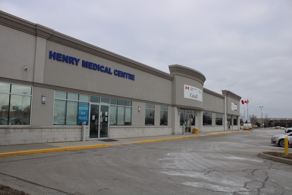 Henry Medical Centre | 195 Henry St Unit 05, Brantford, ON N3S 5C9, Canada | Phone: (519) 752-9999