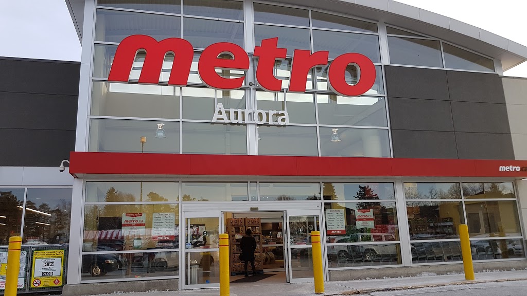 Metro | 1 Henderson Dr, Aurora, ON L4G 1J7, Canada | Phone: (905) 727-0185