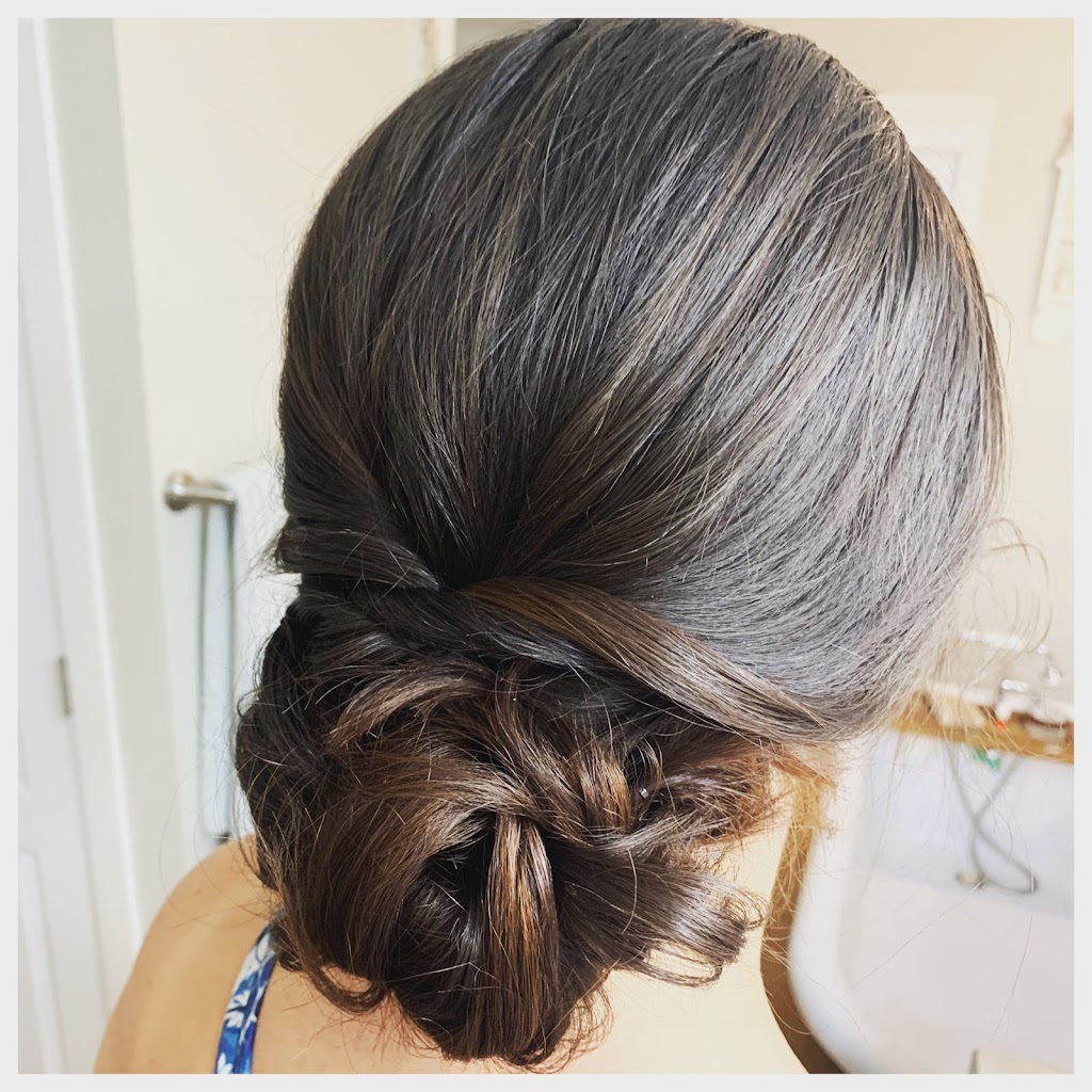 White Rose Bridal Hair | 7050 Blackwell Rd, Kamloops, BC V2C 6V7, Canada | Phone: (250) 819-3122