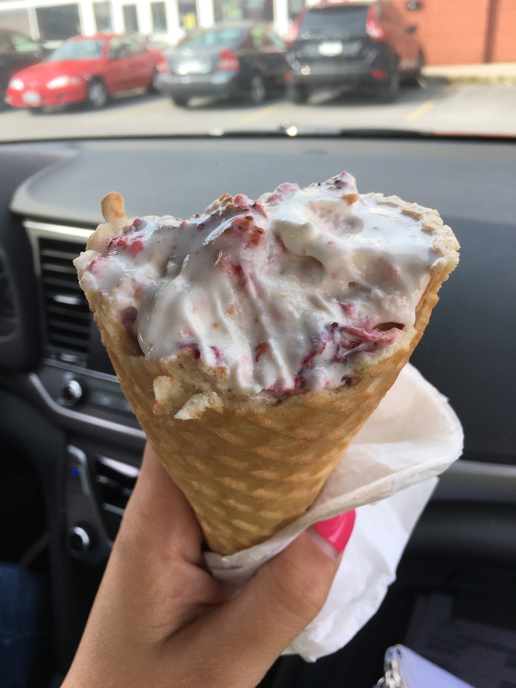 Marble Slab Creamery | 2376 Princess St, Kingston, ON K7M 3G4, Canada | Phone: (613) 546-7522