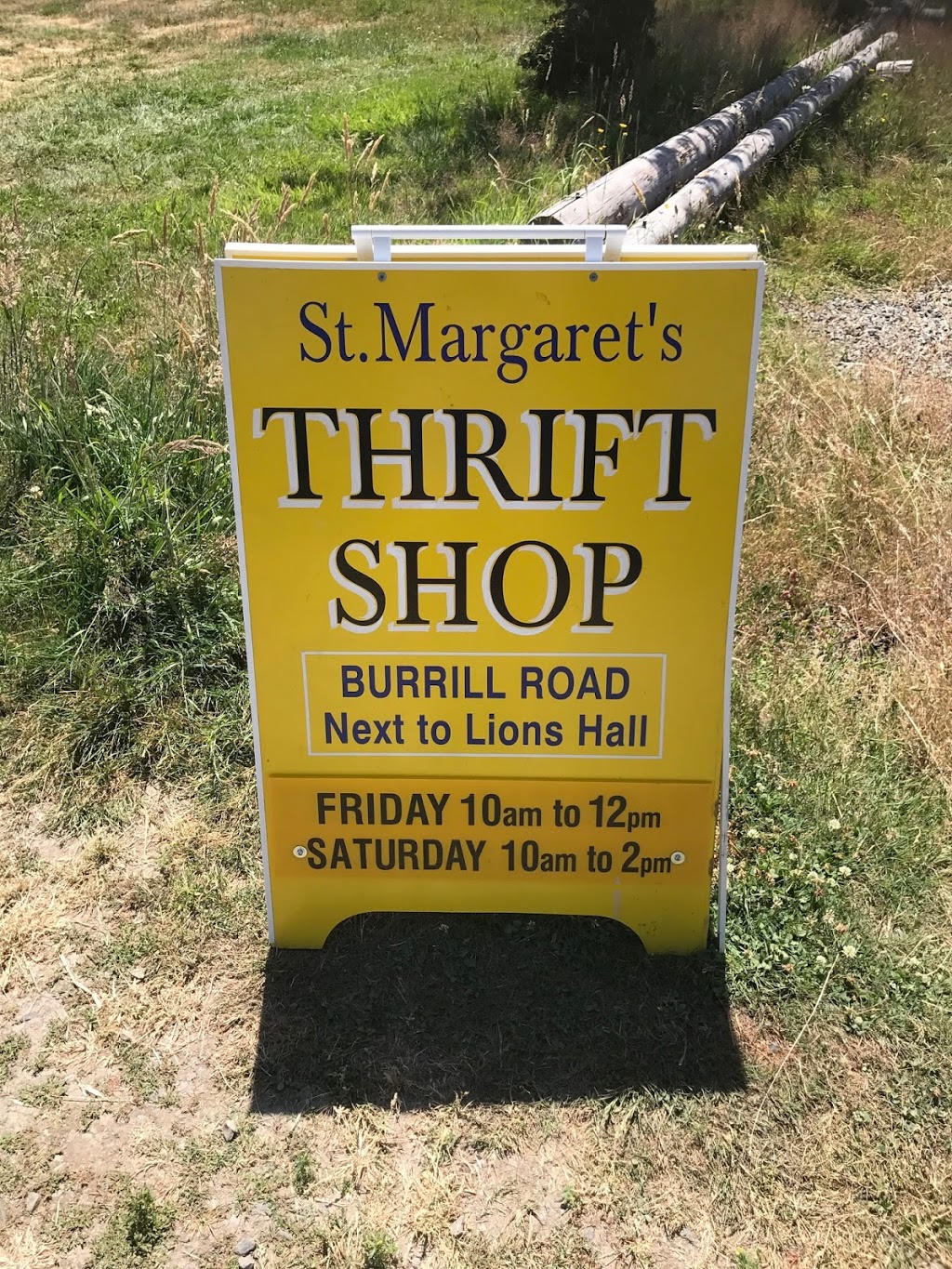 Thrift Store Galiano Island | 806 Burrill Rd, Galiano Island, BC V0N 1P0, Canada