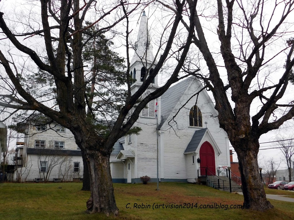 St. Lukes Church | 120 Rue des Pins, Magog, QC J1X 2H9, Canada