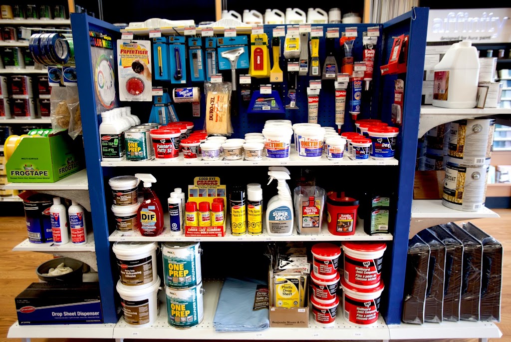 Bayleys Decorating Centre | 250 Dundas St S, Cambridge, ON N1R 8A8, Canada | Phone: (519) 621-9580