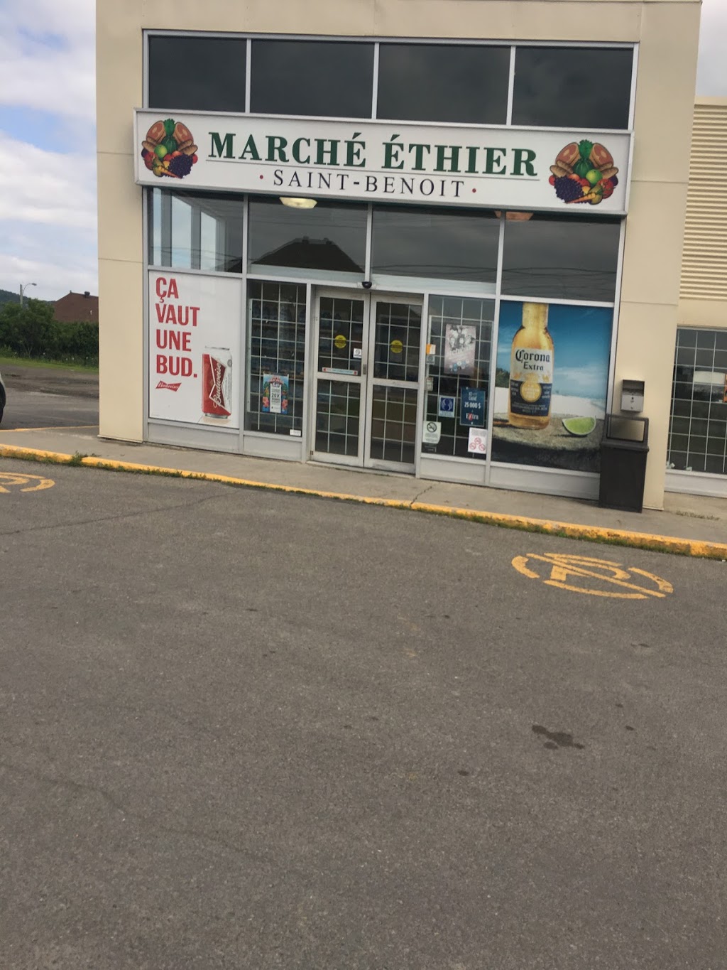 LIntermarche | 9300 Rue Saint-Etienne, Mirabel, QC J7N 2N2, Canada | Phone: (450) 258-2084