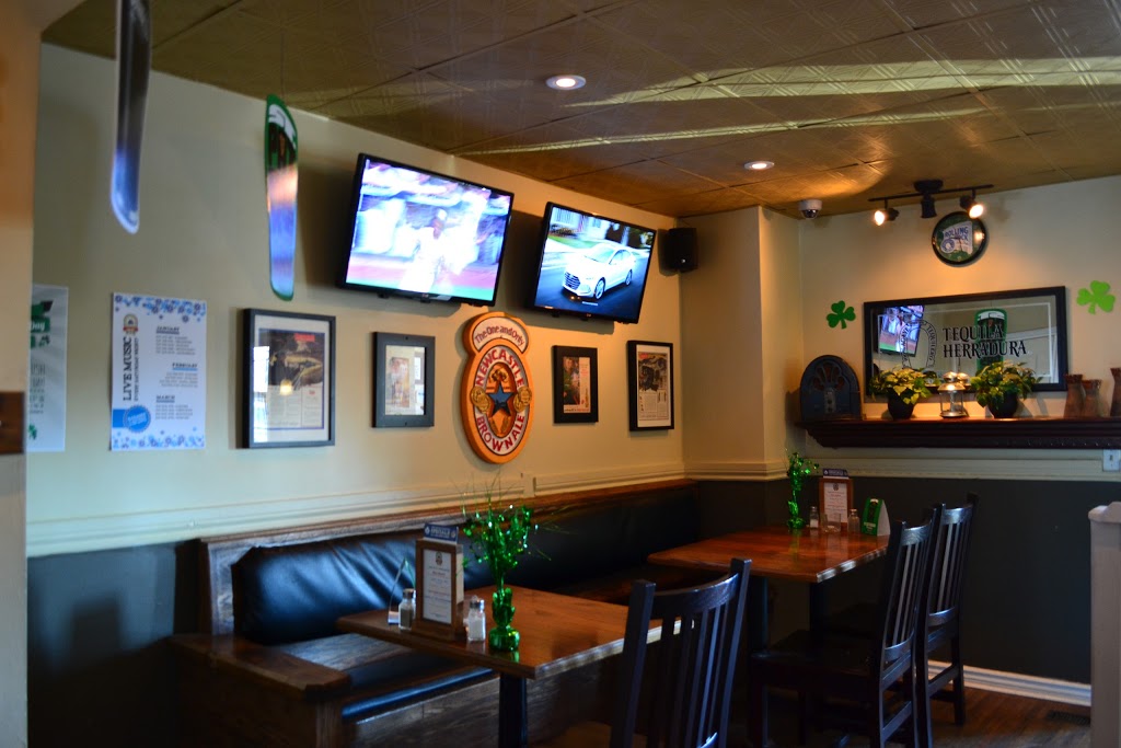 The Old Newcastle House Taps & Grill | 119 King Ave W, Newcastle, ON L1B 1H1, Canada | Phone: (905) 987-4200