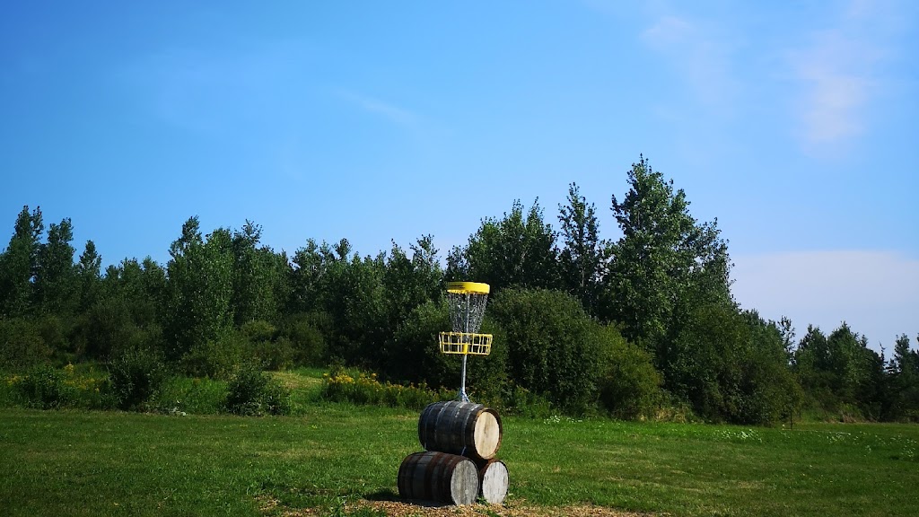 County Disc Golf | 13370 Loyalist Pkwy, Picton, ON K0K 2T0, Canada | Phone: (778) 988-2214