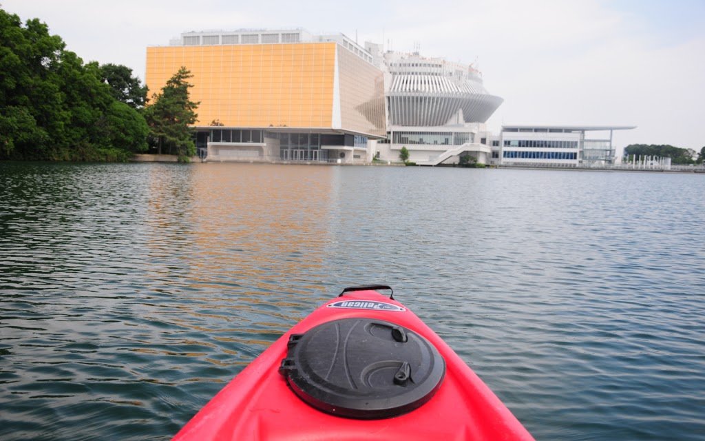 Éco Tours Montréal (Plage Parc Jean-Drapeau) | Pavillon des activités nautiques Parc Jean-Drapeau, Montreal, QC H3C 4W7, Canada | Phone: (514) 465-0594