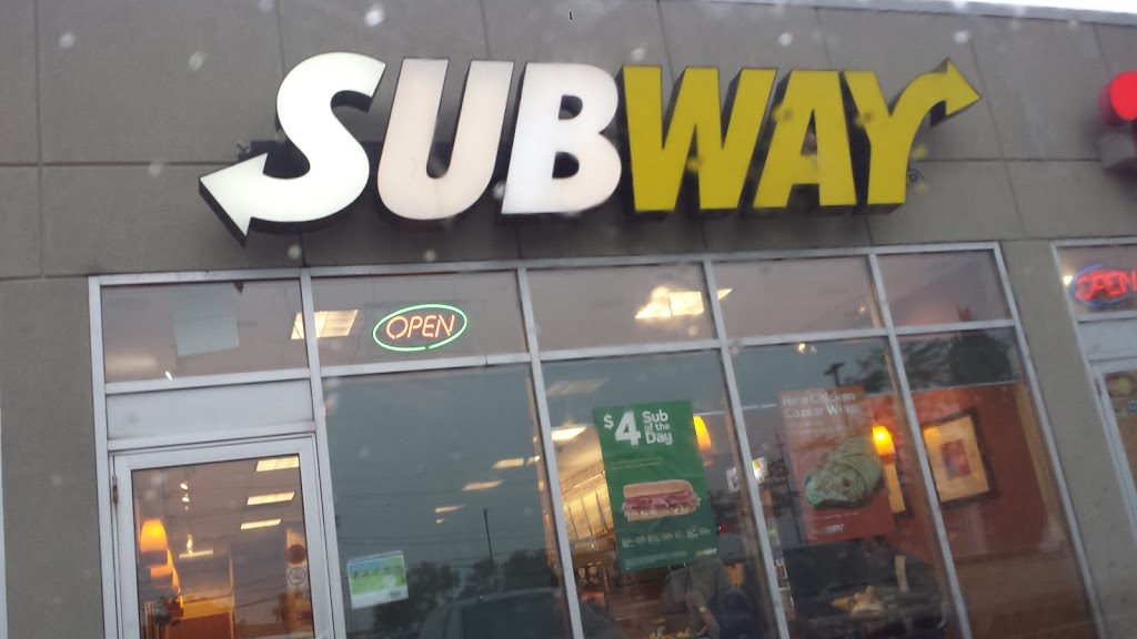 Subway | 11500 Tecumseh Rd E Unit 30, Windsor, ON N8N 2L1, Canada | Phone: (519) 979-5060