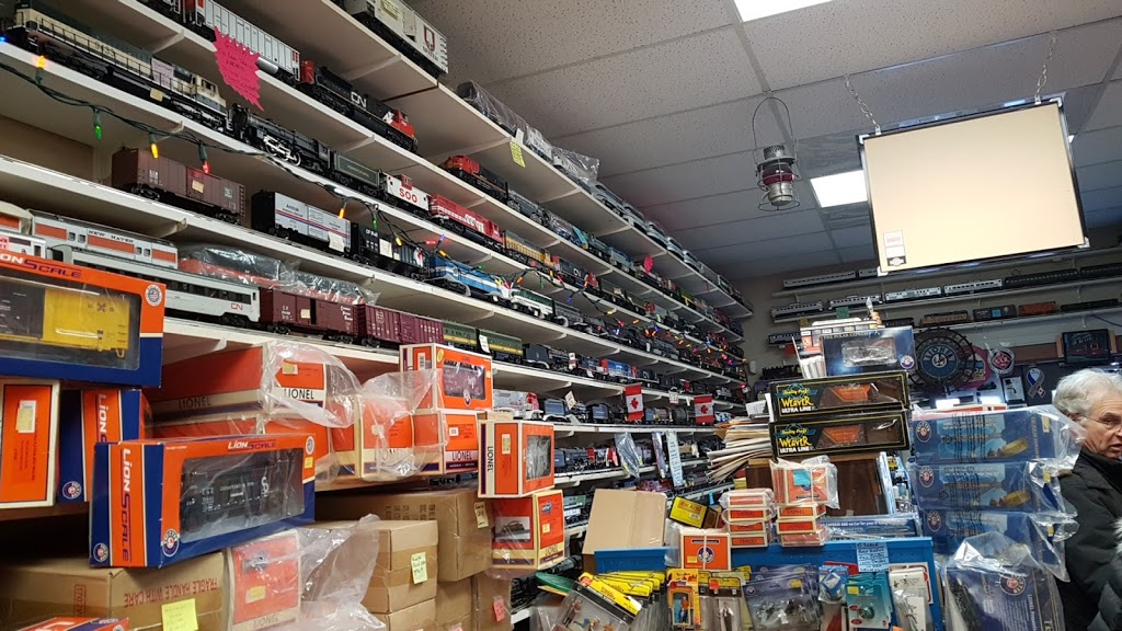 Christmas Train Store | 7 Kakulu Rd, Kanata, ON K2L 2L4, Canada | Phone: (613) 592-9402