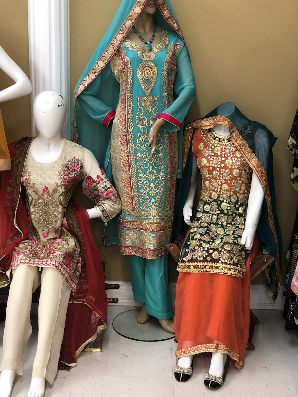 Revaj boutique & fabrics | 2657 Islington Ave, Etobicoke, ON M9V 2X6, Canada | Phone: (647) 720-7100