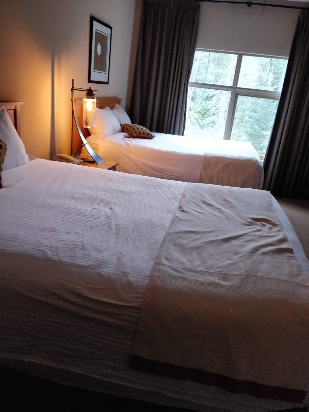 Platinum Suites Resort | 91 Three Sisters Dr, Canmore, AB T1W 3A1, Canada | Phone: (866) 466-8895