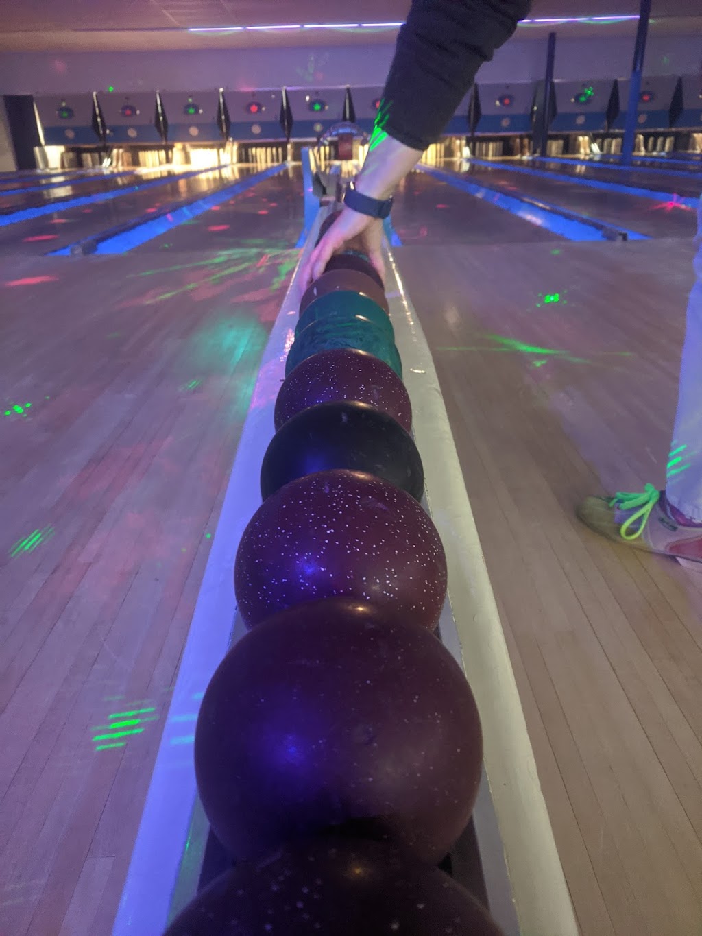 Pins Bowling Center | 3072 Old Hwy 104, Antigonish, NS B2G 2K6, Canada | Phone: (902) 863-2695