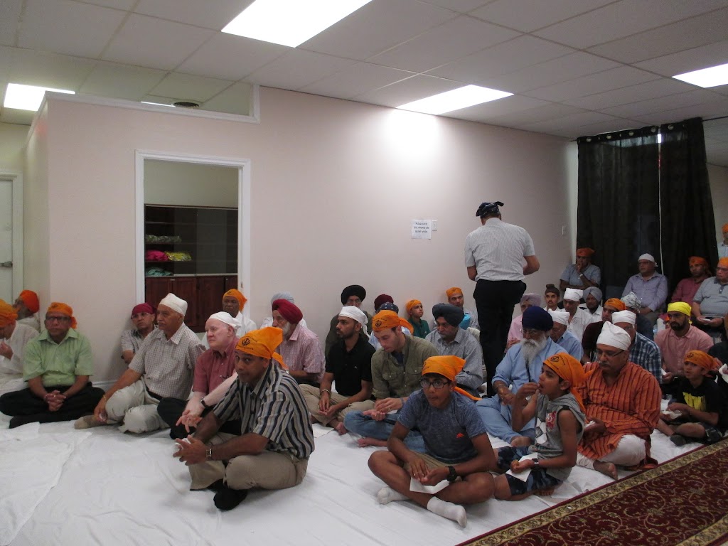 Kingston Sikh Cultural Association Gurudwara | 50 Hickson Ave, Kingston, ON K7K 2N6, Canada | Phone: (647) 571-8013