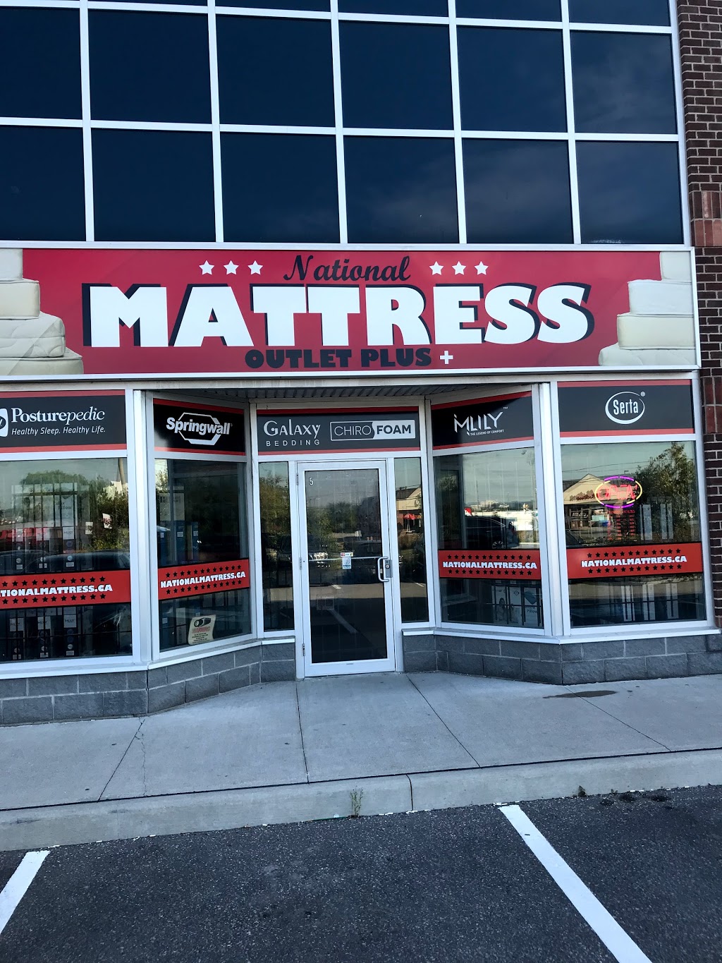 National Mattress Outlet Plus+ | 7701 Woodbine Ave Unit 5, Markham, ON L3R 2R4, Canada | Phone: (905) 963-0890