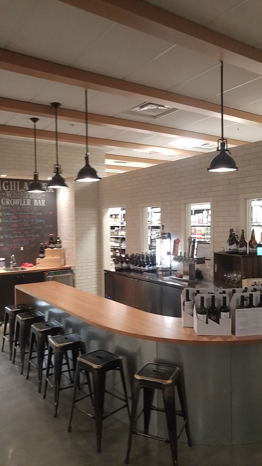 Highlander Wine & Spirits Coopers Crossing | 1008-401 Coopers Dr SW, Airdrie, AB T4B 0C8, Canada | Phone: (587) 449-9598