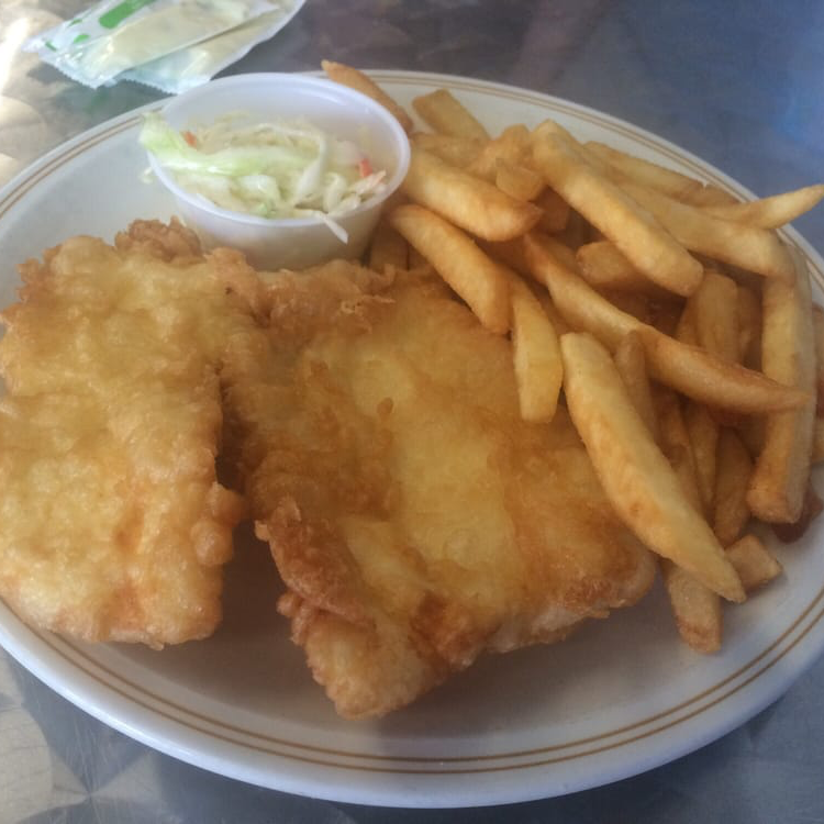 Martingrove Fish and Chips | 5 Lavington Dr, Etobicoke, ON M9R 2H1, Canada | Phone: (416) 244-7630