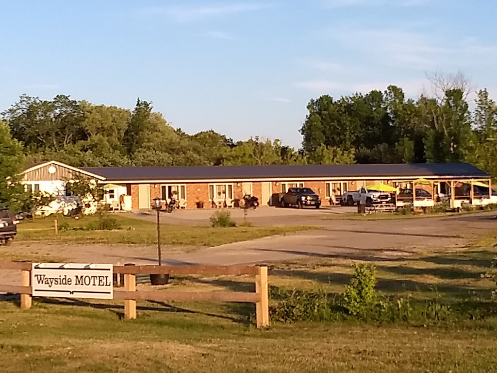 Wayside Motel Manitoulin | 15462 ON-6, Manitowaning, ON P0P 1N0, Canada | Phone: (705) 859-3515