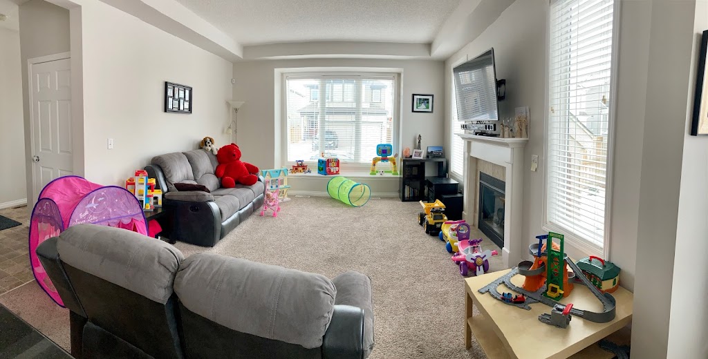 Shine Day Home | Windbrook Manor SW, Airdrie, AB T4B 3V9, Canada | Phone: (403) 991-1028