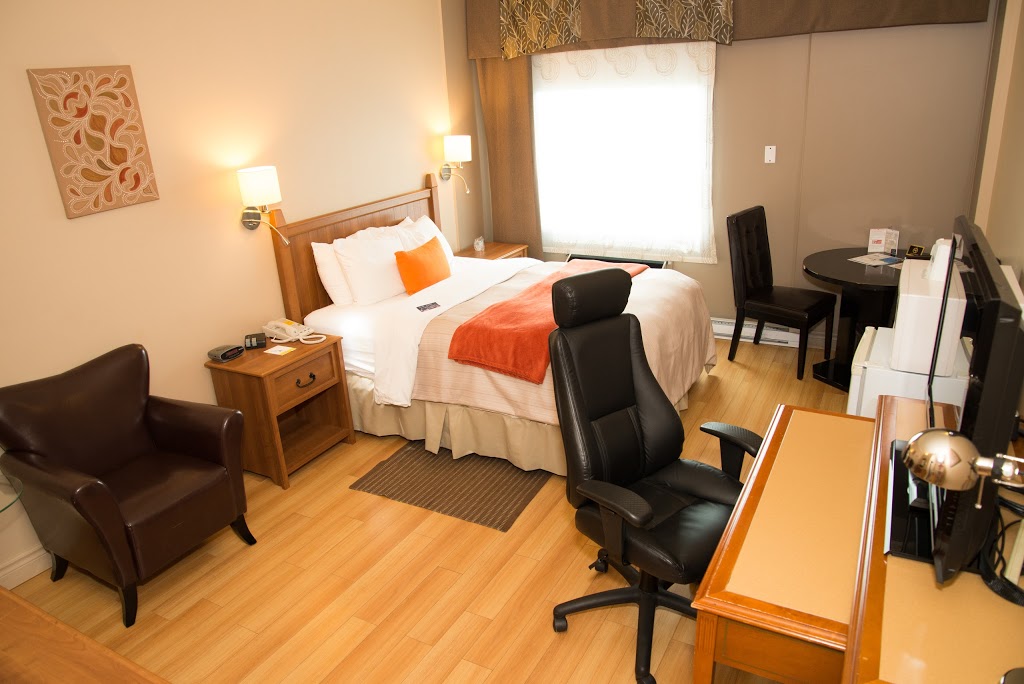 Days Inn by Wyndham Berthierville | 760 Rue Gadoury, Berthierville, QC J0K 1A0, Canada | Phone: (450) 836-1621