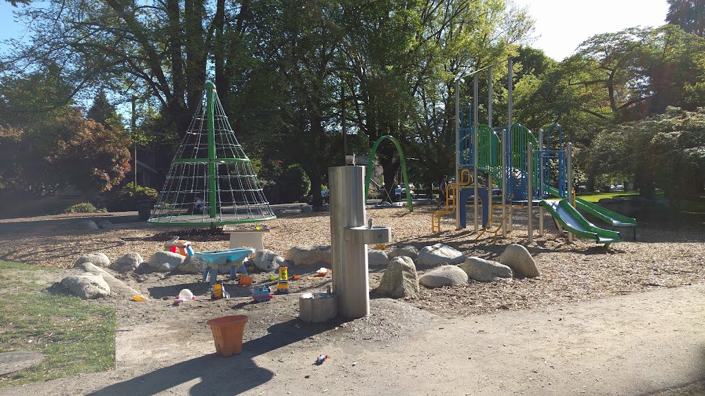 McBride Park Playground | 3488 W 5th Ave, Vancouver, BC V6R 1R8, Canada | Phone: (604) 873-7000