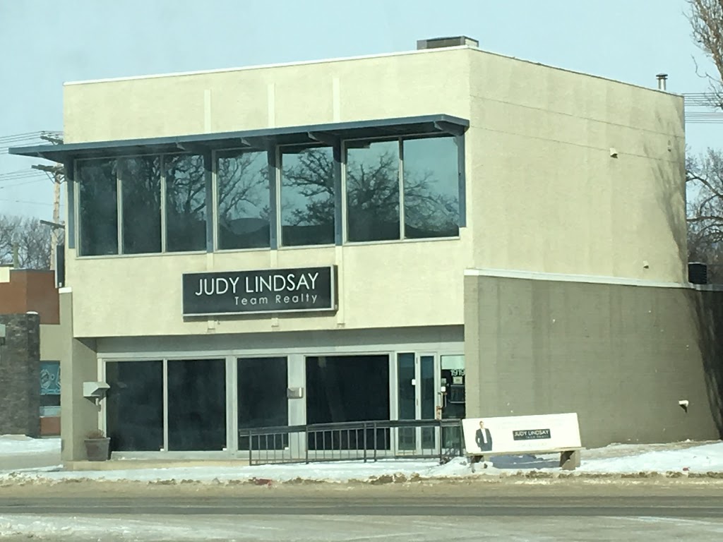 Judy Lindsay Team Realty | 1919 Portage Ave, Winnipeg, MB R3J 0J3, Canada | Phone: (204) 925-2900