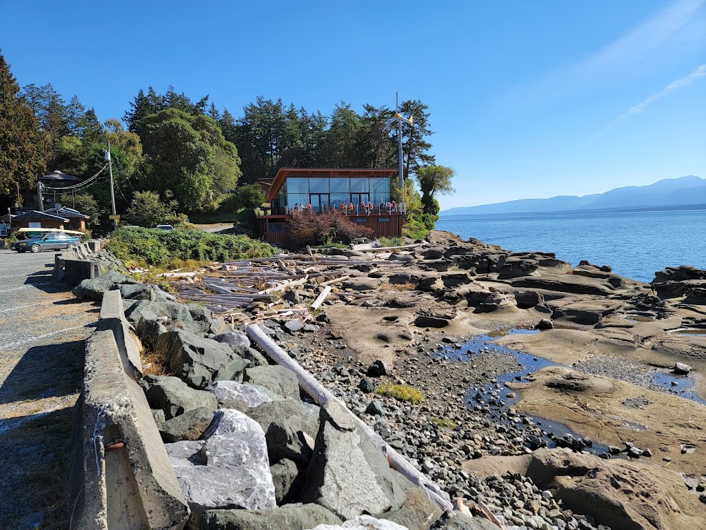 Fords Cove Store | 10835 Central Rd, Hornby Island, BC V0R 1Z0, Canada | Phone: (250) 335-2169