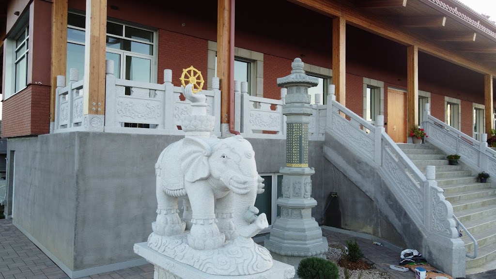 妙覺寺 Mui Kwok Buddhist Temple | 10104 153 Ave NW, Edmonton, AB T5X 6A4, Canada | Phone: (780) 424-7566