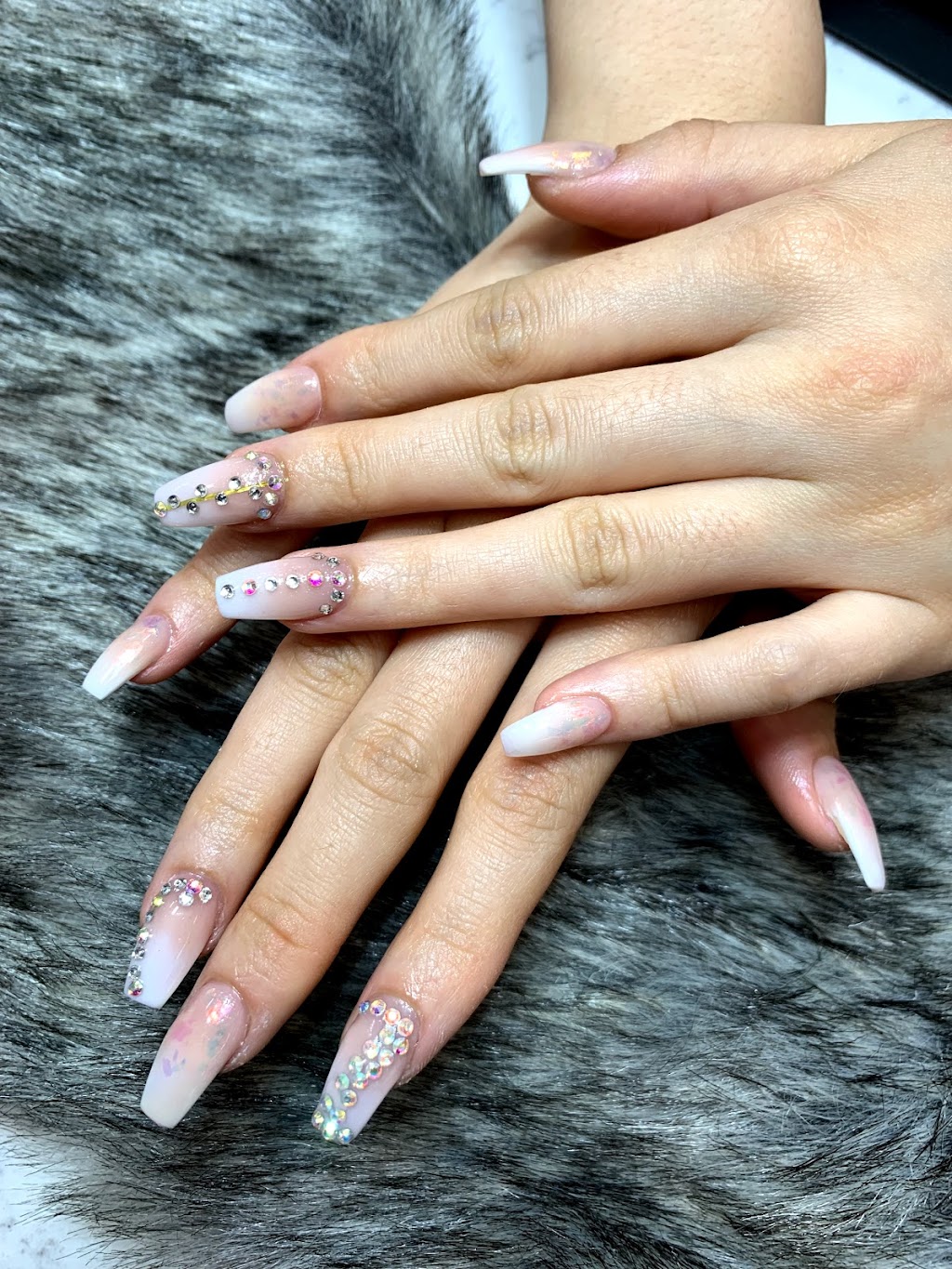 Regal Nails, Salon & Spa | 5000 Hwy 7, Markham, ON L3R 4M9, Canada | Phone: (905) 944-8818