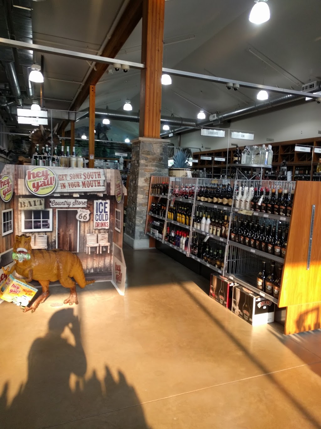 Liquor Planet | 2317 Millstream Rd, Victoria, BC V9B 3R4, Canada | Phone: (250) 391-9148