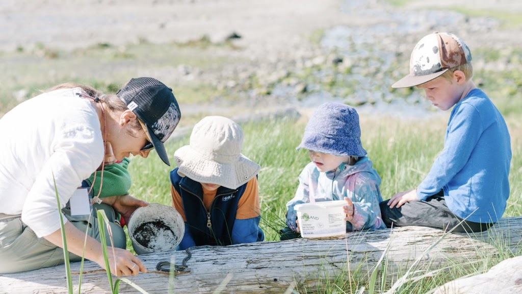 Hand-In-Hand Nature Education | 3604 Lake Trail Rd, Courtenay, BC V9N 9M9, Canada | Phone: (250) 650-0438