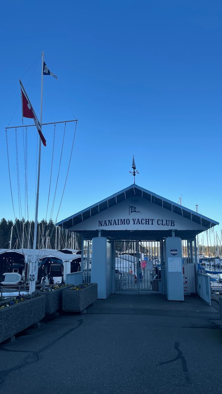 Nanaimo Yacht Club Marina | 400 Newcastle Ave, Nanaimo, BC V9S 1C7, Canada | Phone: (250) 754-7011