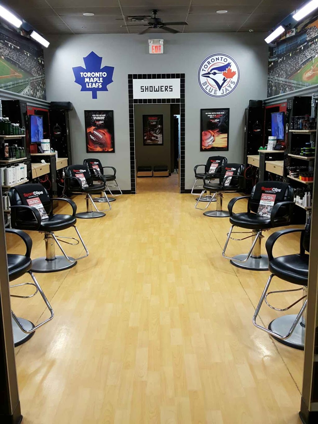 Sport Clips Trafalgar | 261 Oak Walk Dr, Oakville, ON L6H 6M3, Canada | Phone: (905) 257-1123