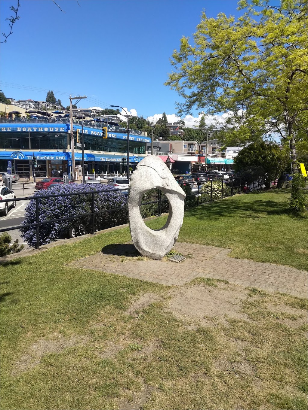 Memorial Park | Memorial Park, Marine Dr, White Rock, BC V4B, Canada | Phone: (604) 541-2181