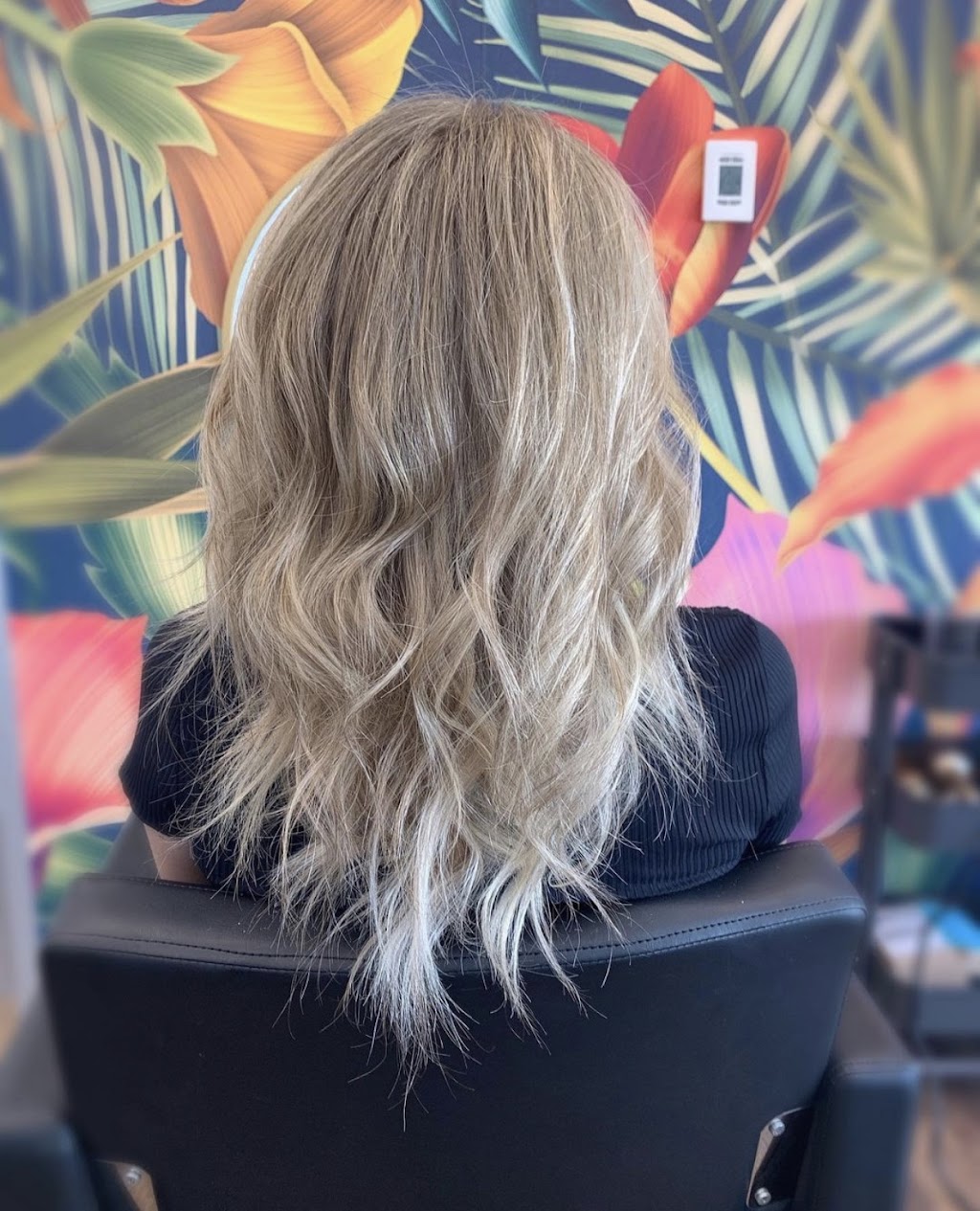 Painted Pretty Hair Lounge | 4515 Macleod Trail SW, Calgary, AB T2G 2R5, Canada | Phone: (403) 984-7067