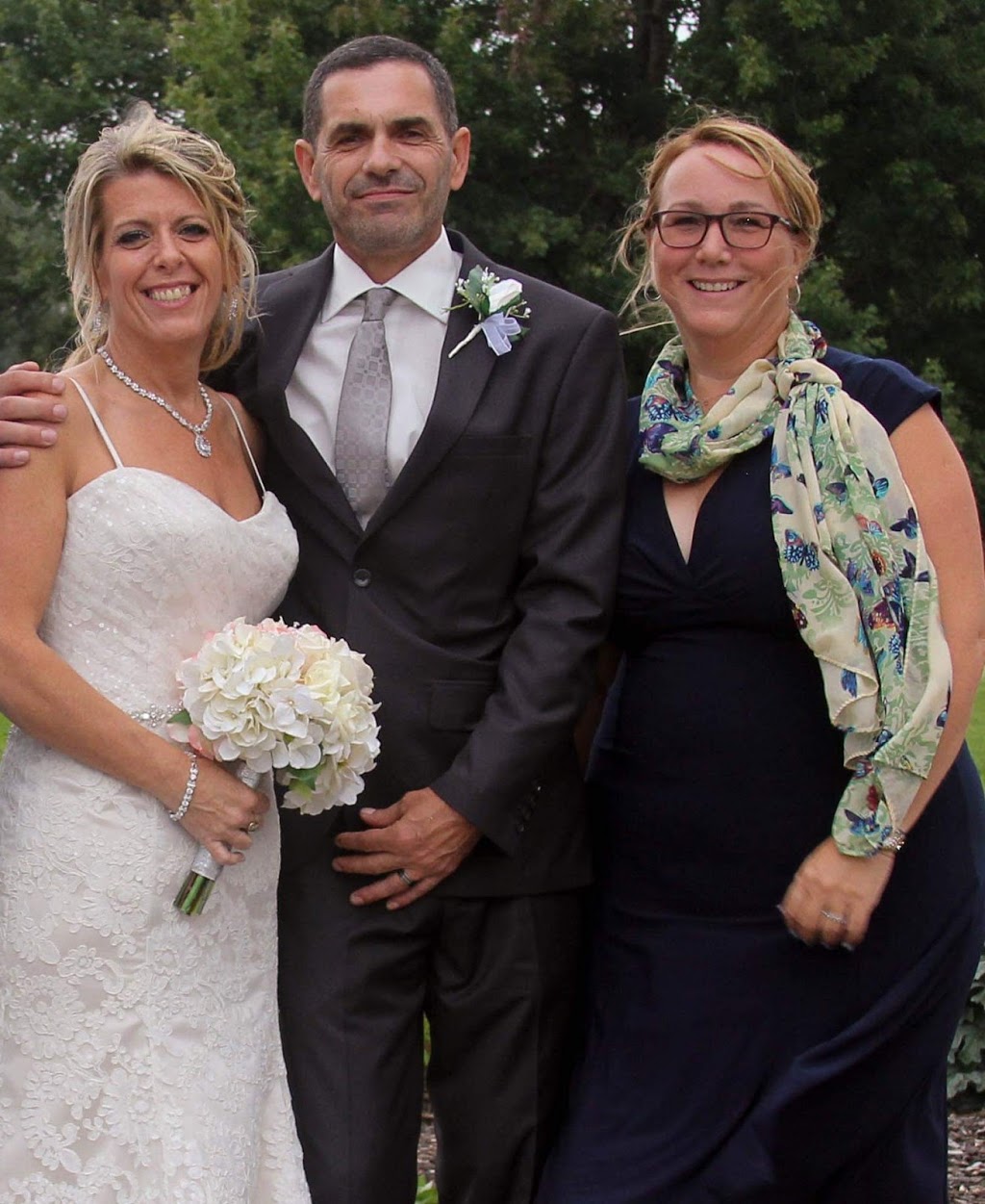 Dianne Hill Wedding Officiant | 228 Valley Rd, Chatham, ON N7L 5K9, Canada | Phone: (519) 917-5668